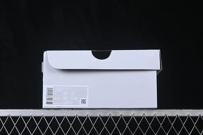 All categories Nk Air Force 1 Air Force series Nk Air Force 1 Low Air Force low-top Nike Air Force 1'07 Low Air Force 1 low-top casual sneakers DH2920-111